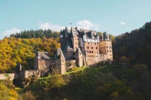 Mehr über den Artikel erfahren Burg Eltz