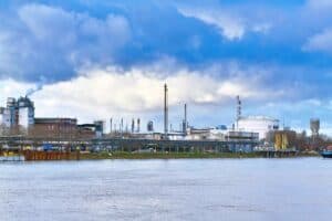 Mehr über den Artikel erfahren BASF und Co. – die größten Arbeitgeber und Industriebetriebe im Land